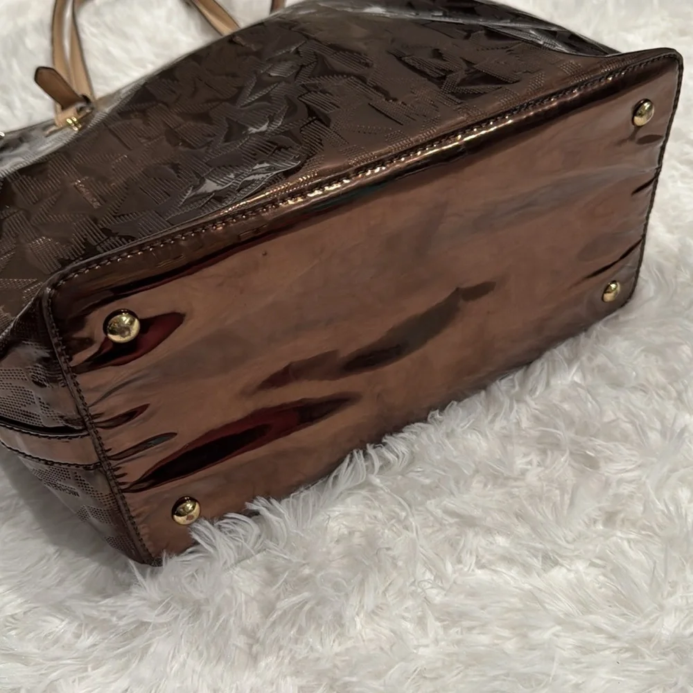 Michael Michael Kors Jet Set Bronze Mirror Metallic Tote